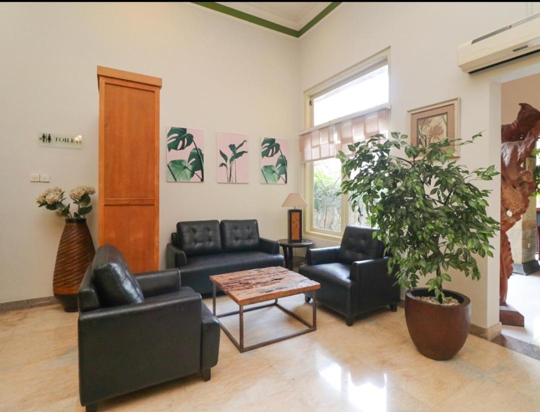 Le Krasak Boutique Hotel 요그야카르타 외부 사진