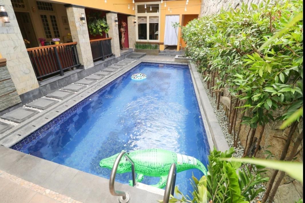 Le Krasak Boutique Hotel 요그야카르타 외부 사진