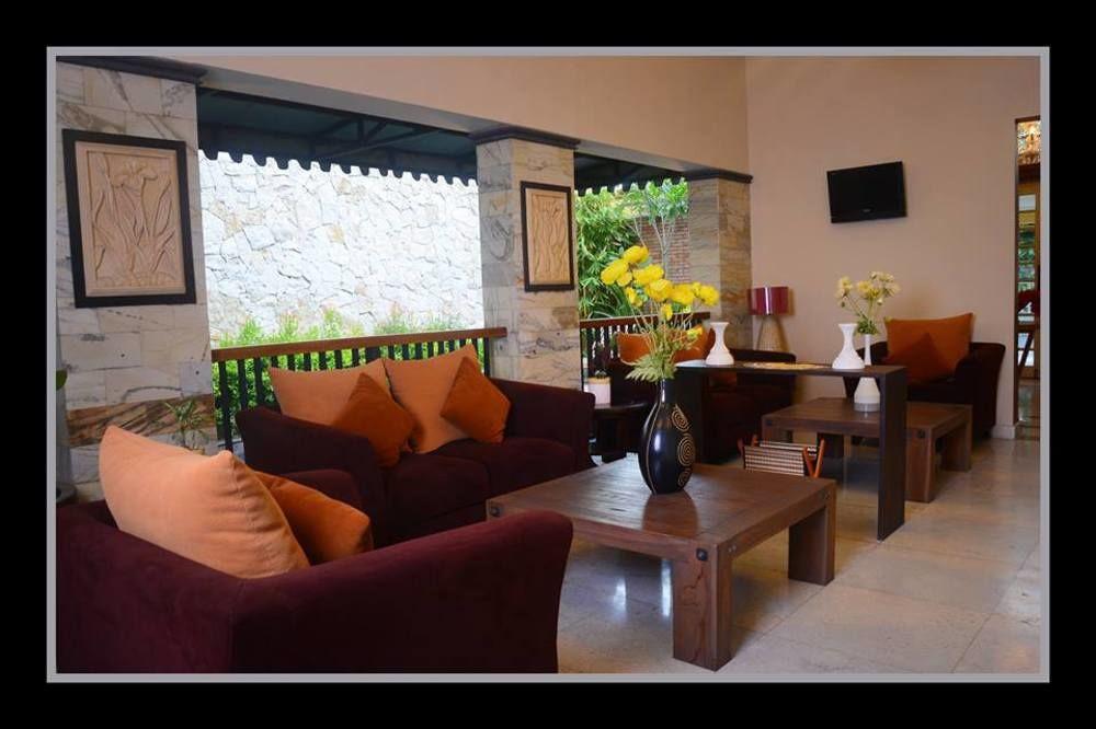 Le Krasak Boutique Hotel 요그야카르타 외부 사진