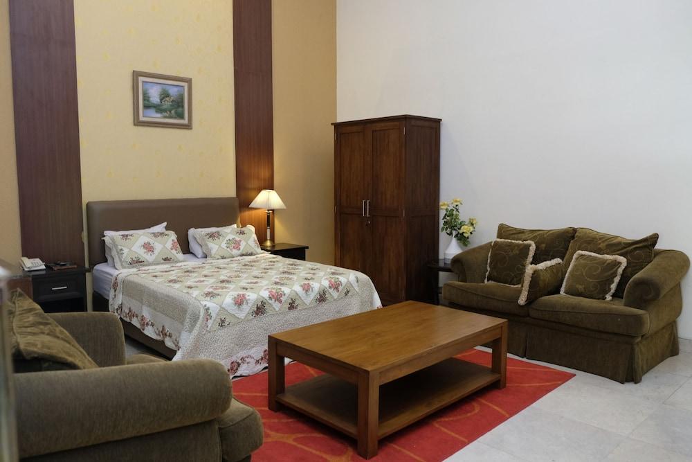 Le Krasak Boutique Hotel 요그야카르타 외부 사진
