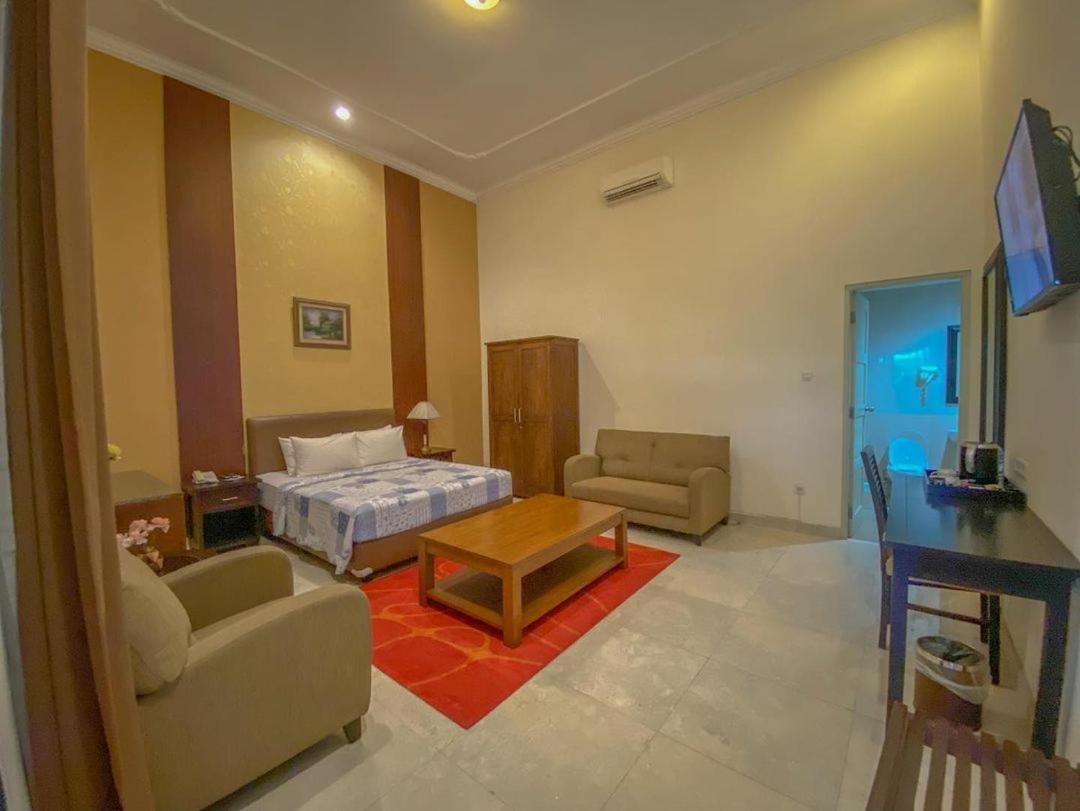 Le Krasak Boutique Hotel 요그야카르타 외부 사진